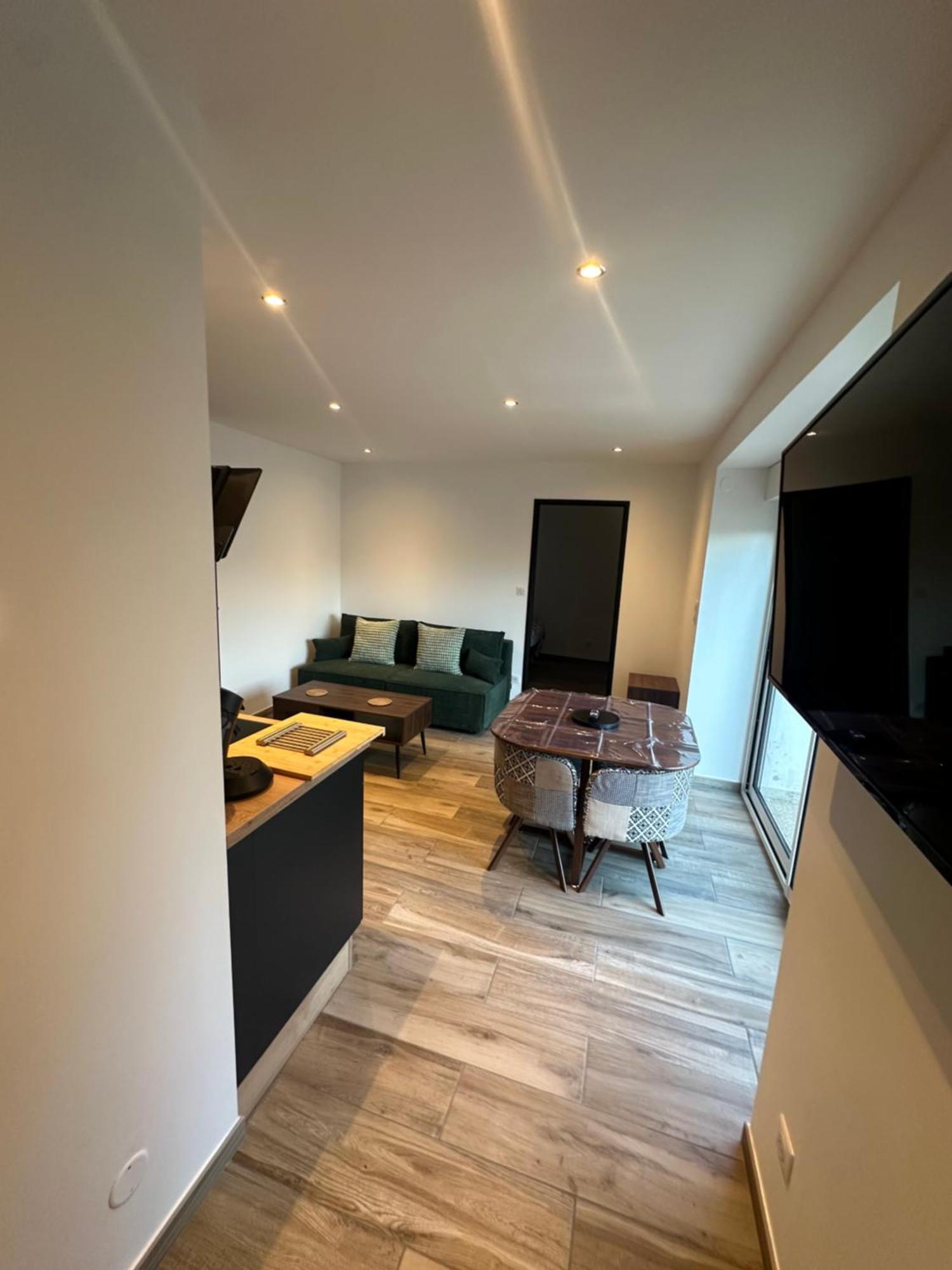 Appartement Moderne Et Confort Châtillon-sur-Seine Eksteriør bilde